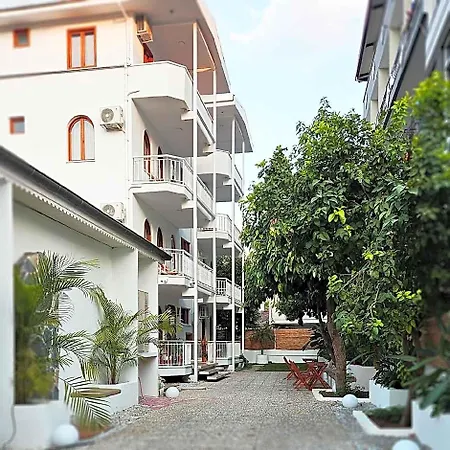 Hotel Nephos 2*