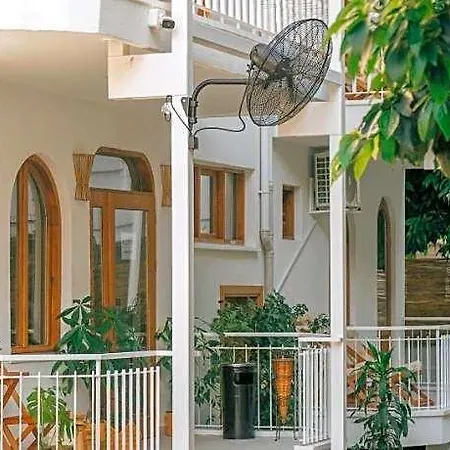 Hotel Nephos