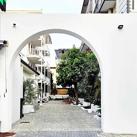 Nephos Hotel