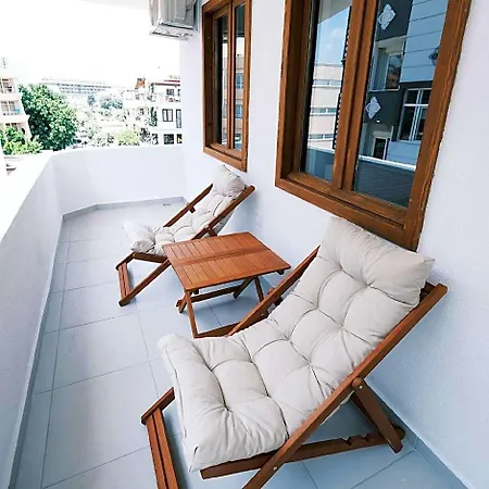 Nephos Hotel Side